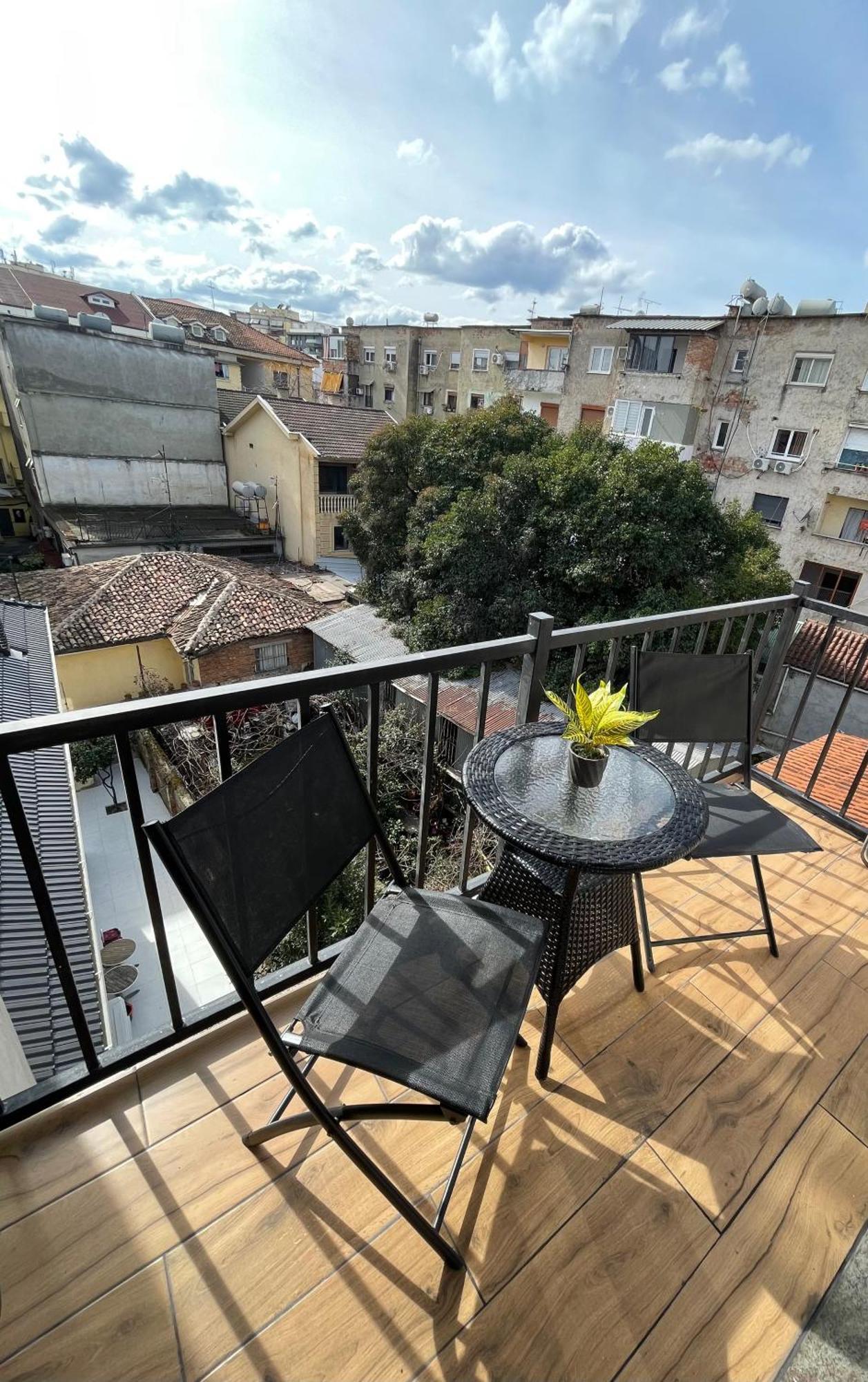 Pog Apartments Tirana Exterior photo